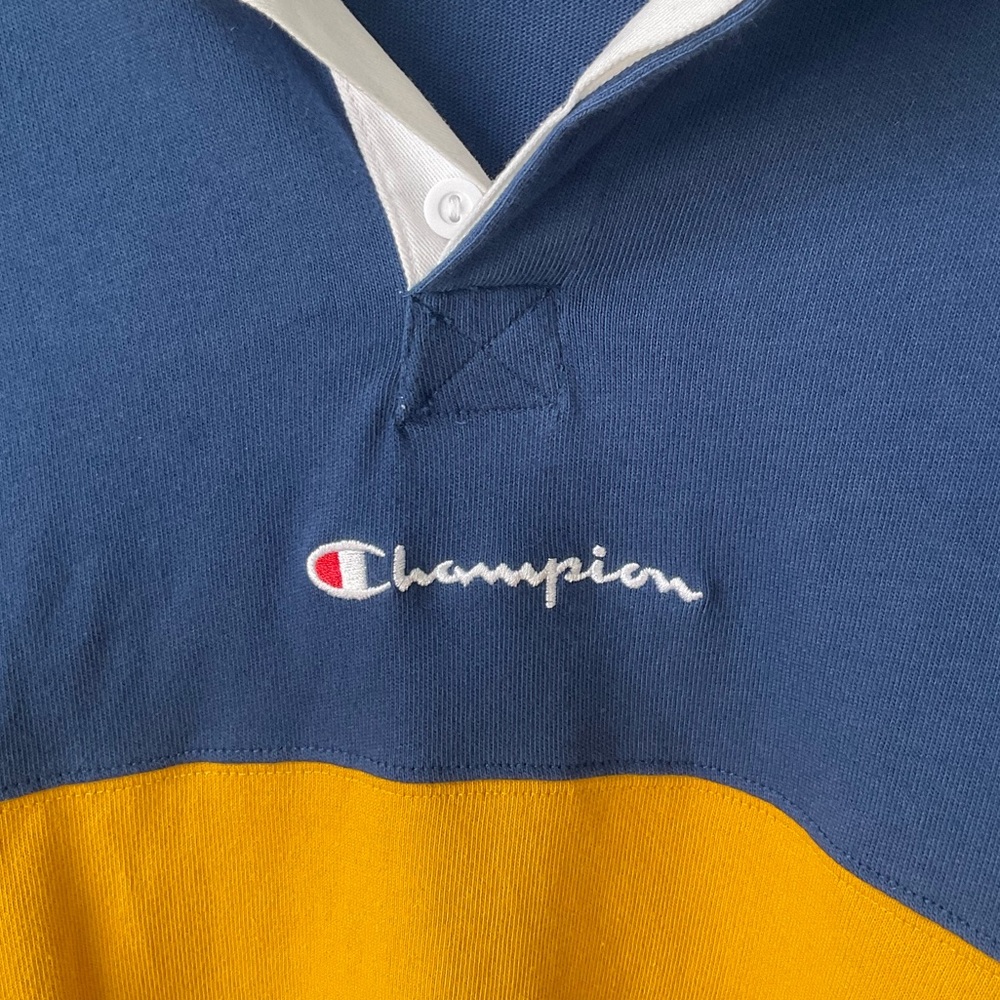 Champion Rugby shirt. - Picture 5 of 6